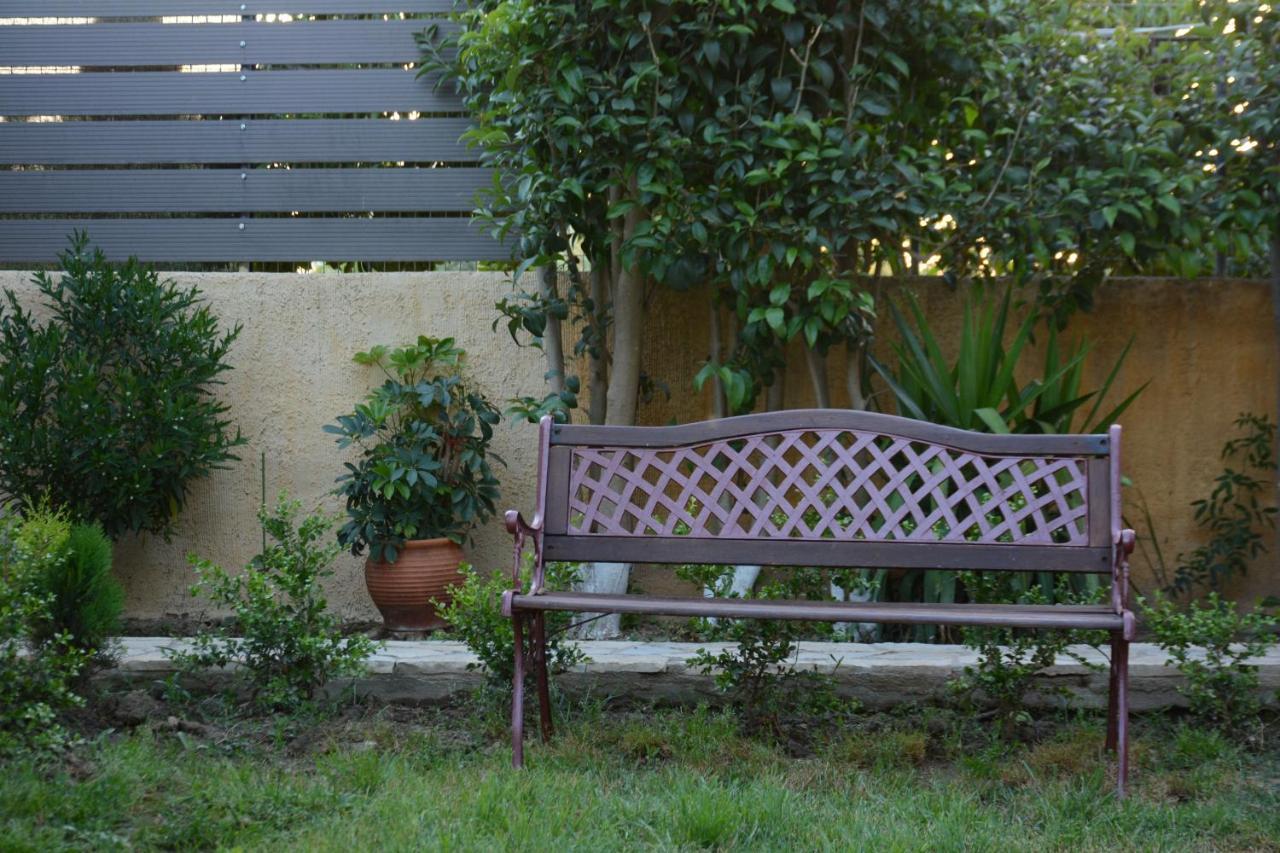 Mozart House Studio Amarynthos Bagian luar foto