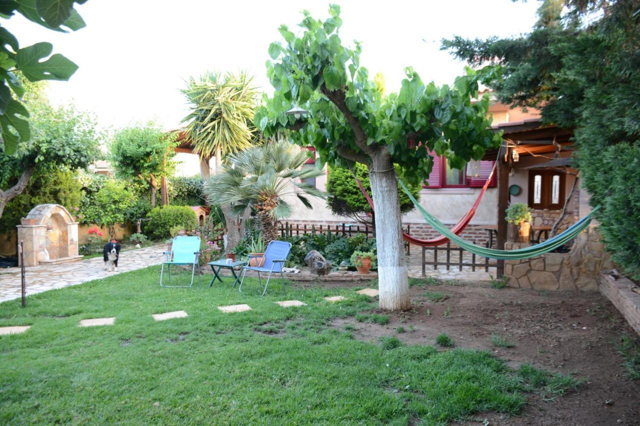 Mozart House Studio Amarynthos Bagian luar foto