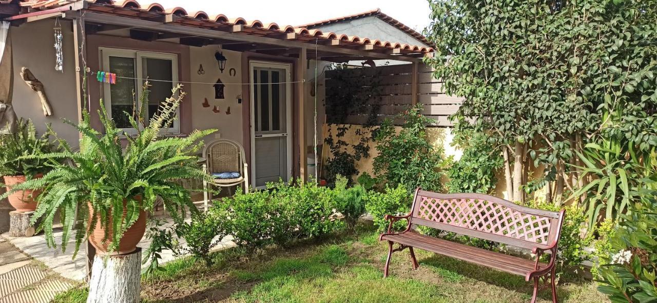 Mozart House Studio Amarynthos Bagian luar foto