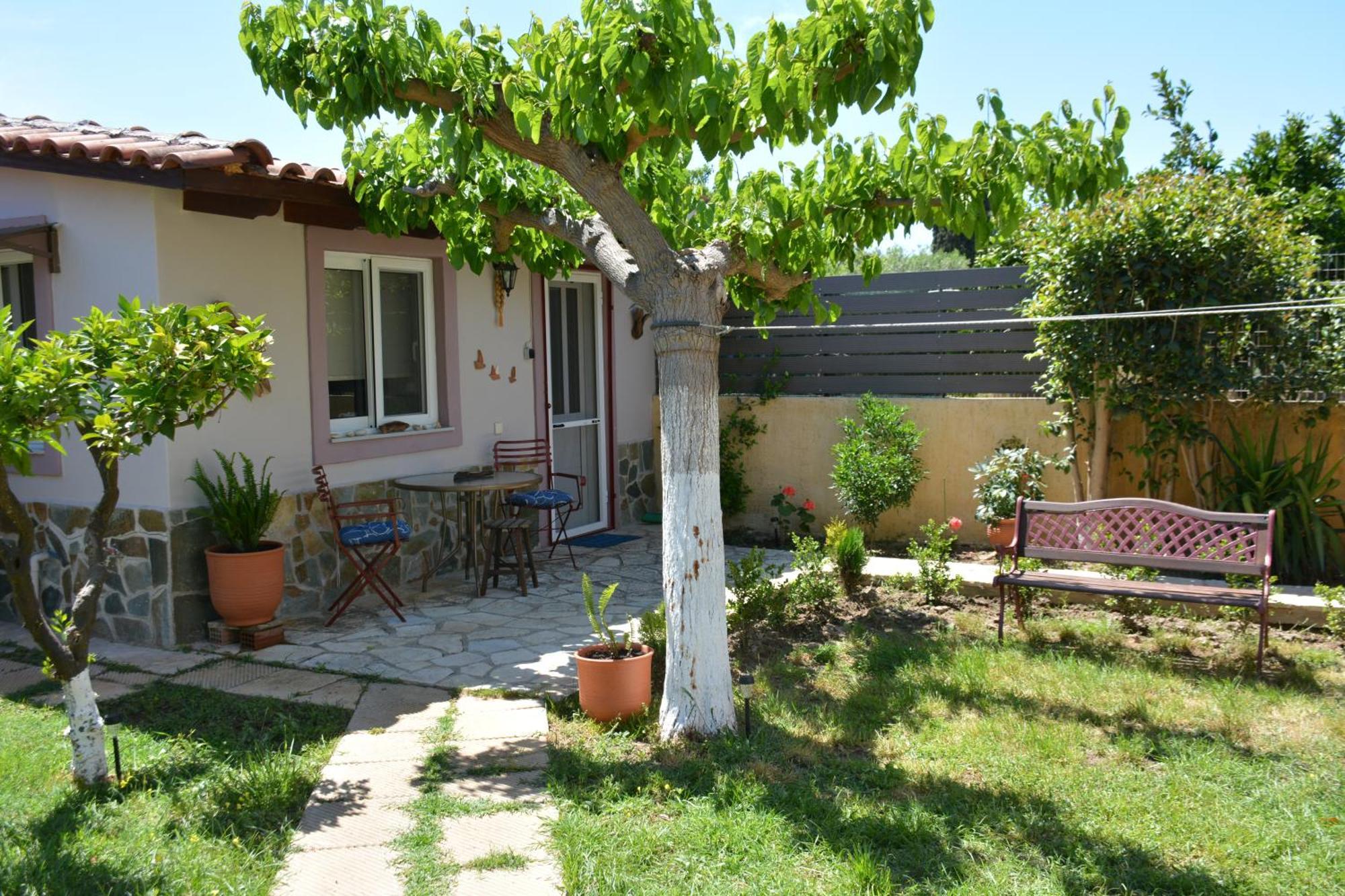 Mozart House Studio Amarynthos Bagian luar foto